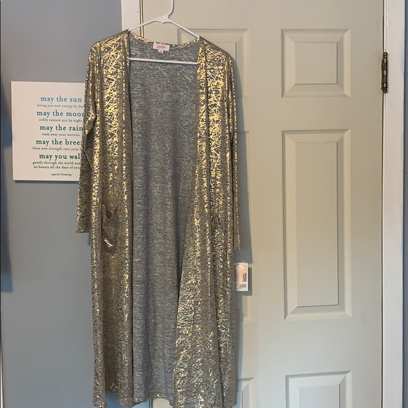 Medium LulaRoe Sarah from Elegant Collection - Picture 1 of 8